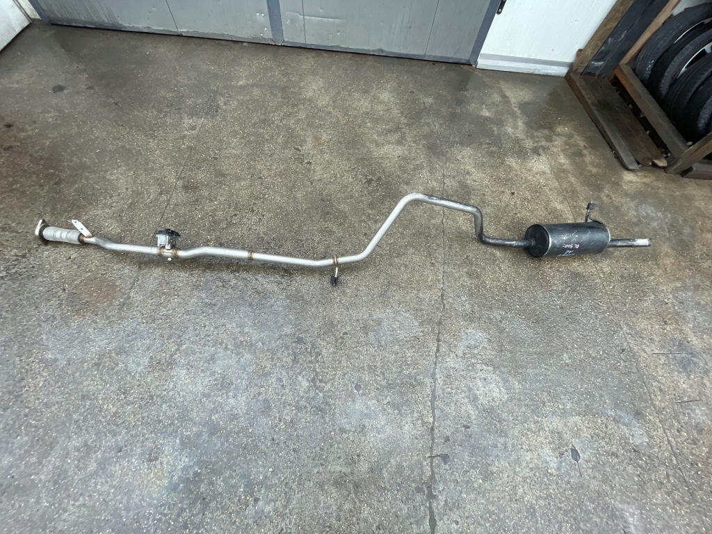 фото №1, Гаситель выхлоп dacia lodgy 1.2 201003870r