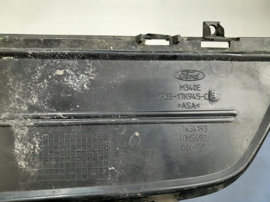 фото №5, Mustang mk6 решітка бампера перед середня