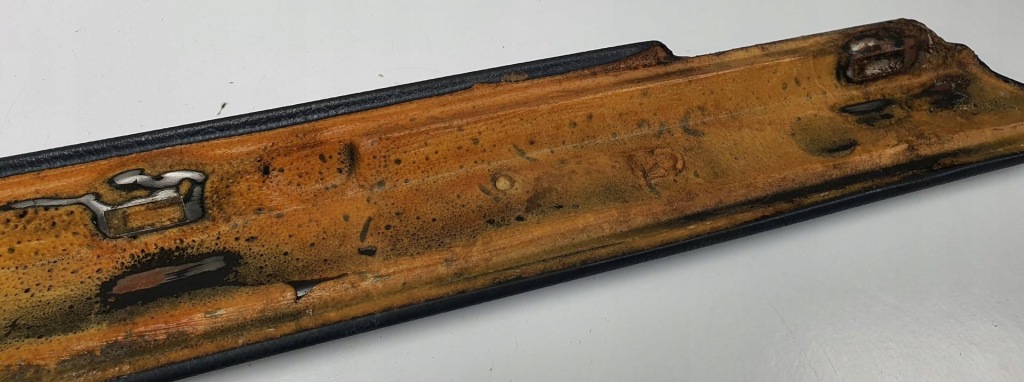 Молдинг parapet обшивка обивка дверь правый перед mercedes w115 w114 в Украине