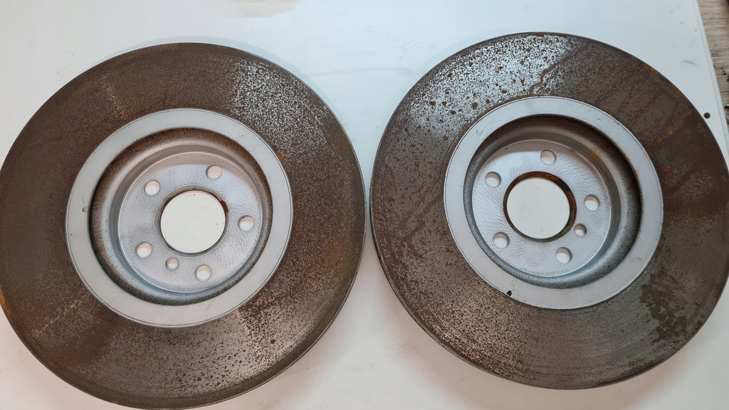 фото №12, Суппорты brembo тормозные диски тормозные колодки bmw 1 f40 f52 x1 f39