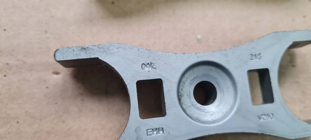 фото №6, A5 8w кронштейн кронштейн форсунки 2.0 tdi a4 b9 8w