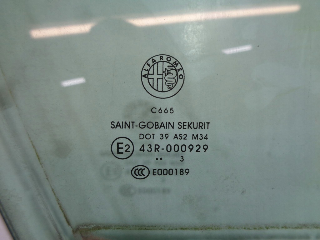 фото №2, Стекло дверь alfa romeo giulietta 2013r. правая передняя