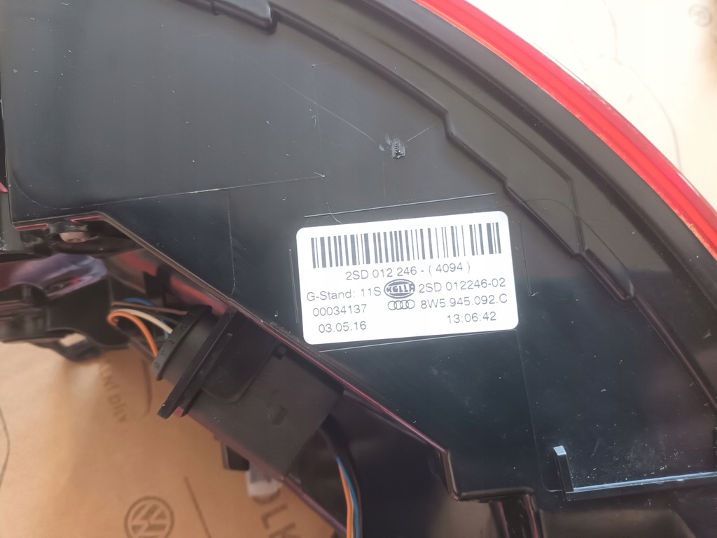 фото №15, Audi sedan a4 b9 8w kompletny задня кришка багажника лампи бампер колір ly9t 2017 72km