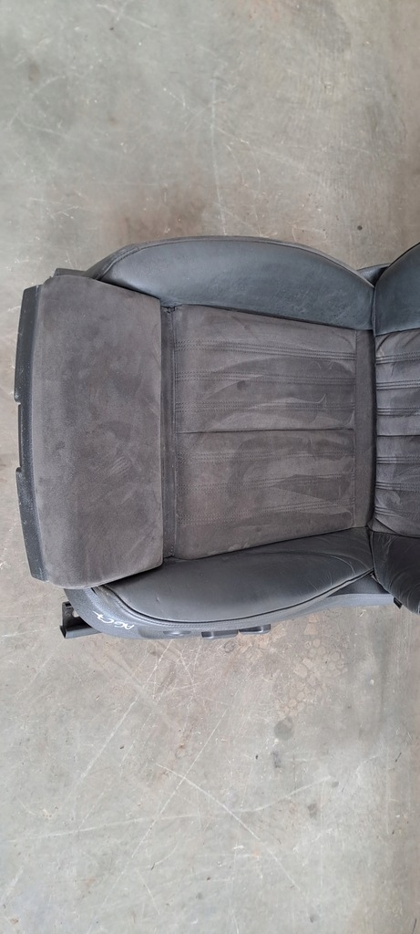 фото №13, Сиденья алькантара sedan электрический kpl audi a6 c7