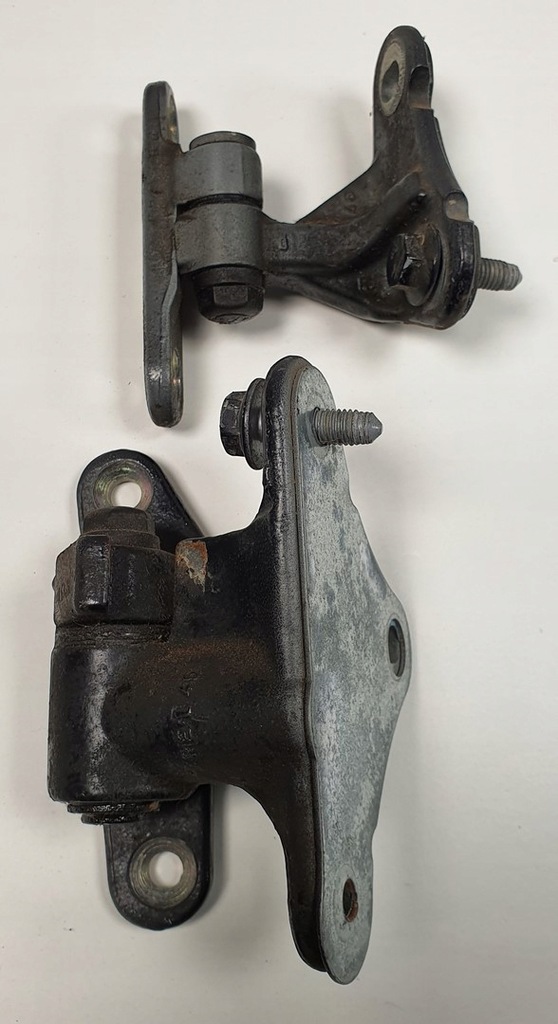 фото №2, Петли дверь правый перед mercedes r-kl w251 пара