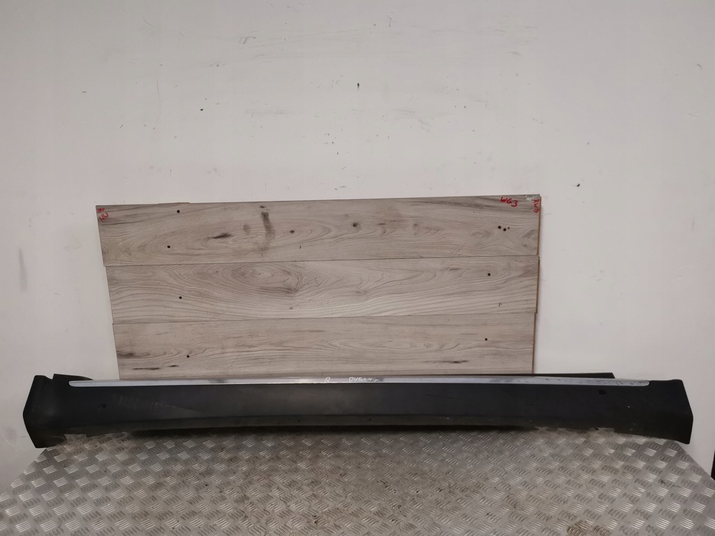 фото №1, Dodge durango lift молдинг накладка поріг права хром