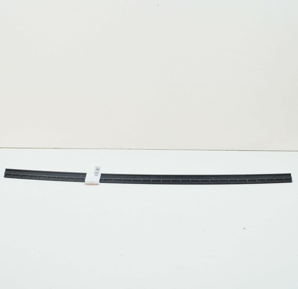 фото №1, Audi a6 c8 передняя часть бампер center усилитель молдинг 4k0807888