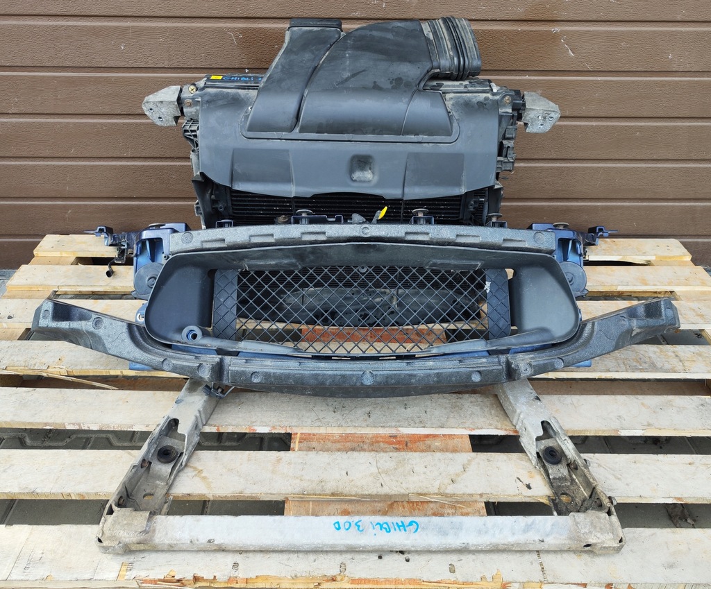 фото №1, Pas передний радиатор комплект maserati ghibli 3.0 d