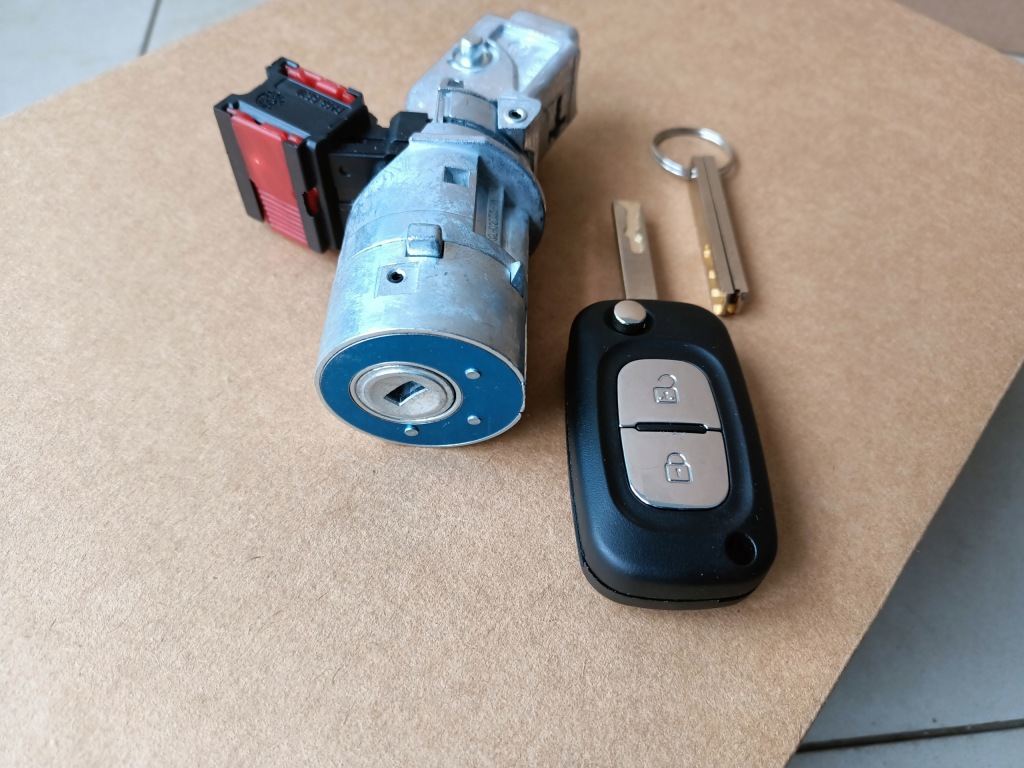 фото №11, Nowa kpl замок запалювання колодка ключ pod pilot 2 кнопки renault clio 3 iii