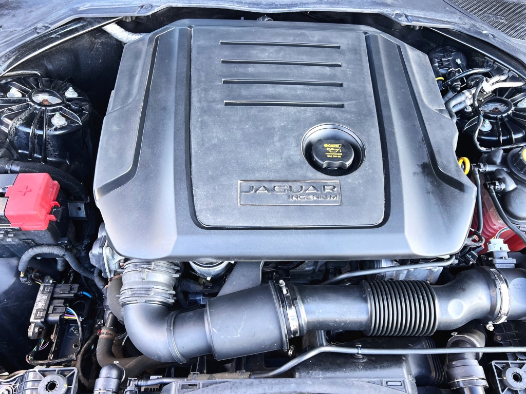 Купить Двигатель jaguar e-pace xf 204dtd 2,0d land rover discovery range