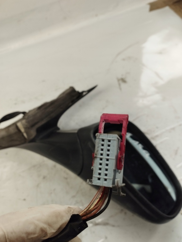 Alfa romeo 159 зеркало правое 9pin 011015 Киев