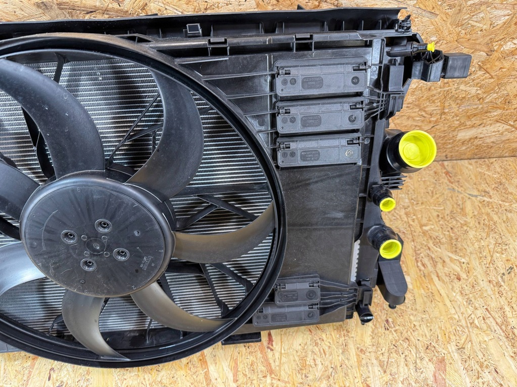 фото №10, Комплект радиатор радиатор вентилятор mercedes w177 w247 x247 w118 1.3b