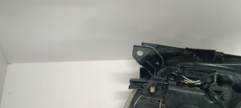 фото №11, Renault clio 3 iii 8200865604 лампа правая перед передняя eu