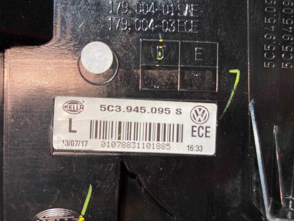 фото №12, Лампа ліва задня vw new beetle 5c 5c3945095s