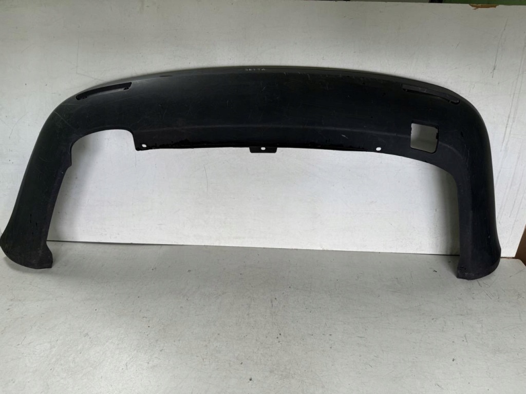 фото №1, Спойлер задняя vw jetta 1k5 05-11