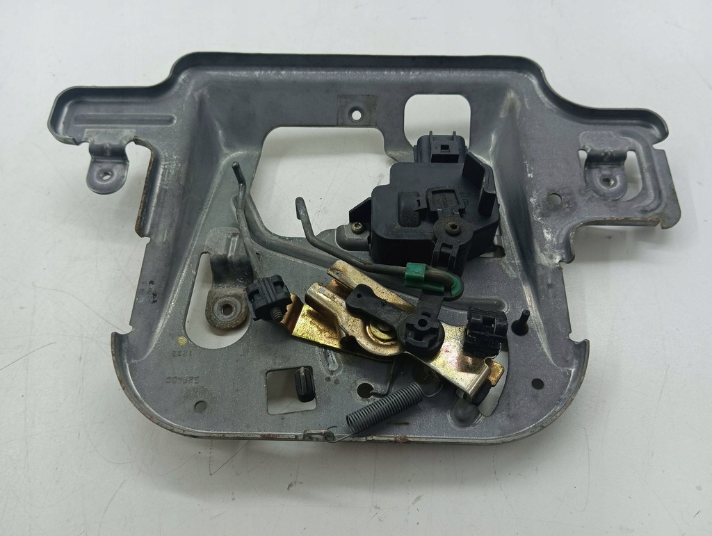 фото №6, Chrysler pt cruiser 2002 привод замка задний крышки багажника