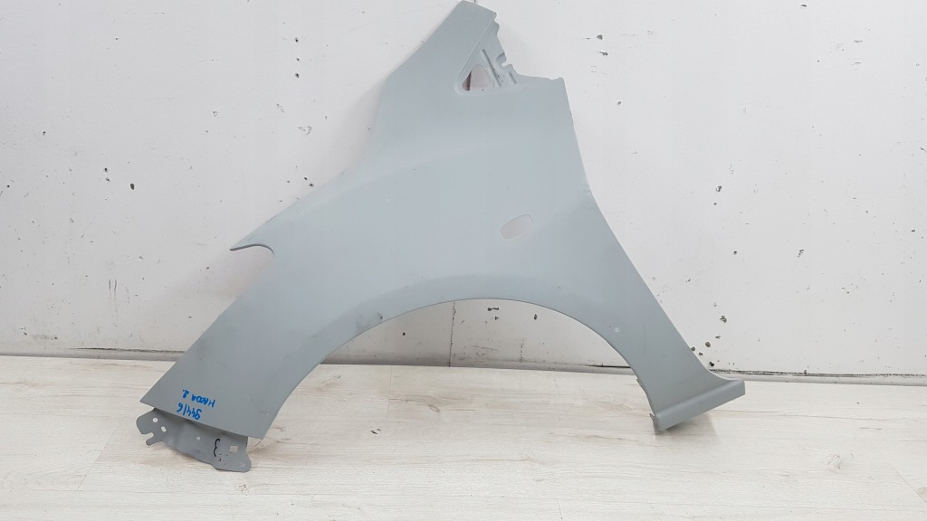 Купити Mazda 2 крило ліве перед