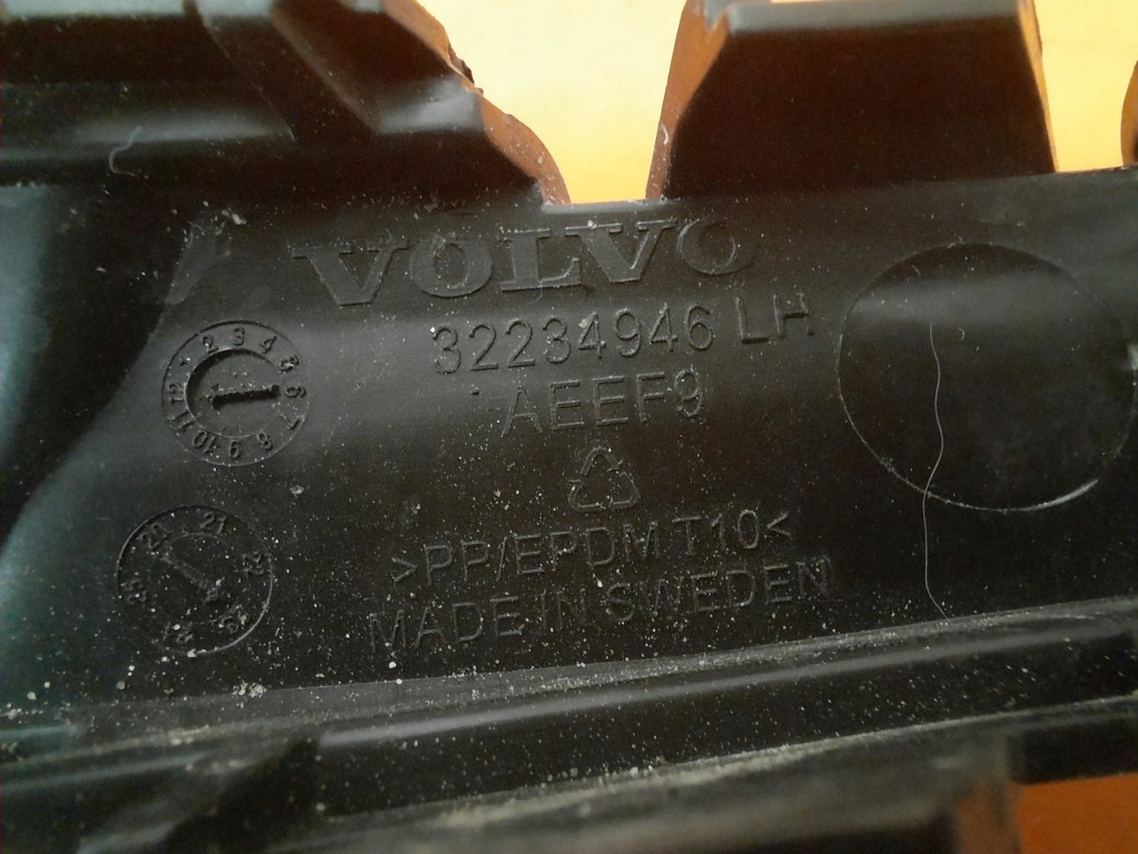 фото №8, Volvo xc60 ii lift17- решітка бампера перед ліва 32234946