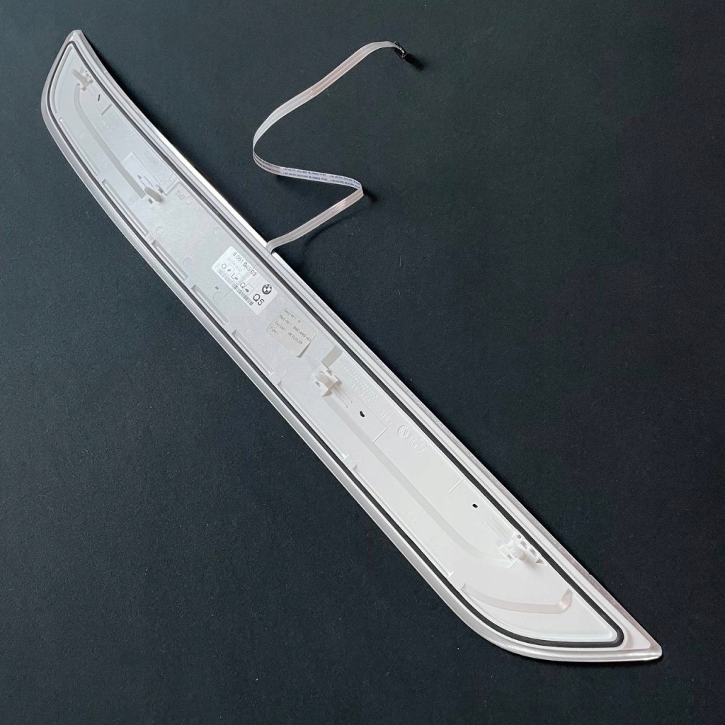 Накладки пороговые bmw g12 mpakiet подсвечиваемые 8061045 8061028 Недорого