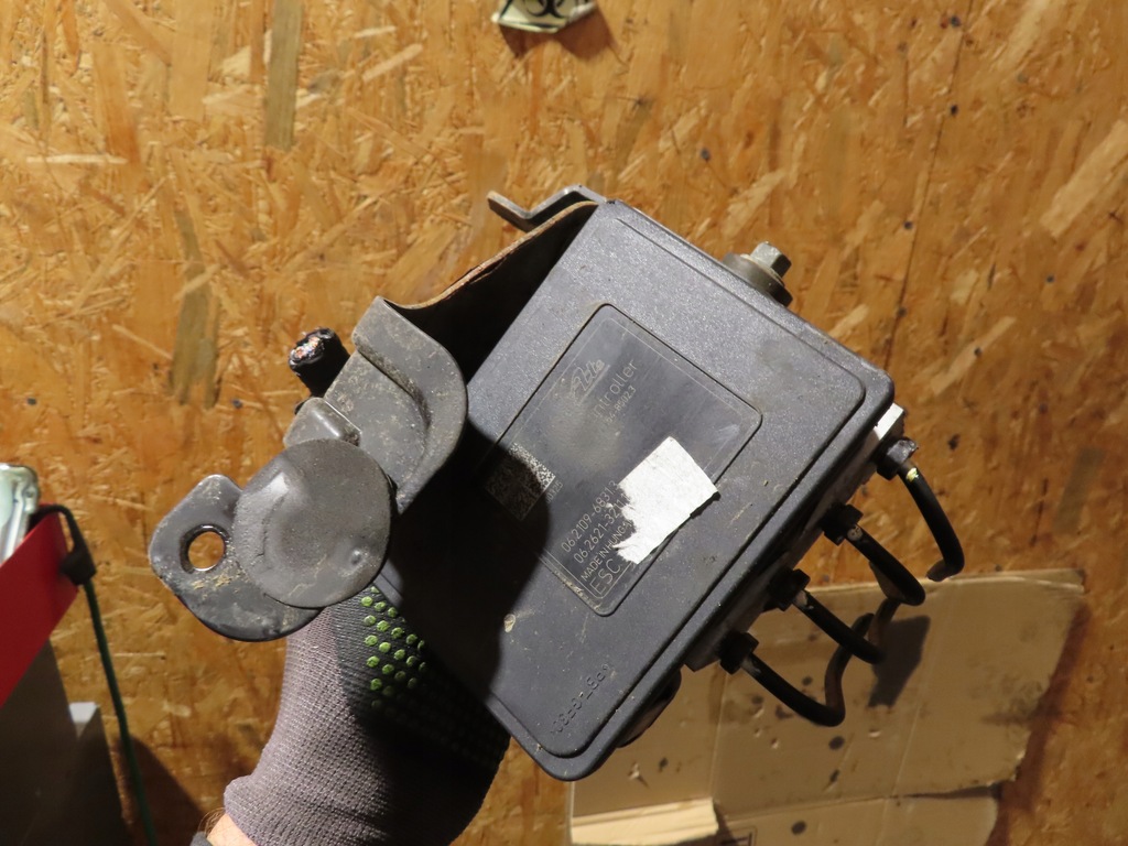 фото №1, Hyundai i10 ii насос abs 58900-b4800