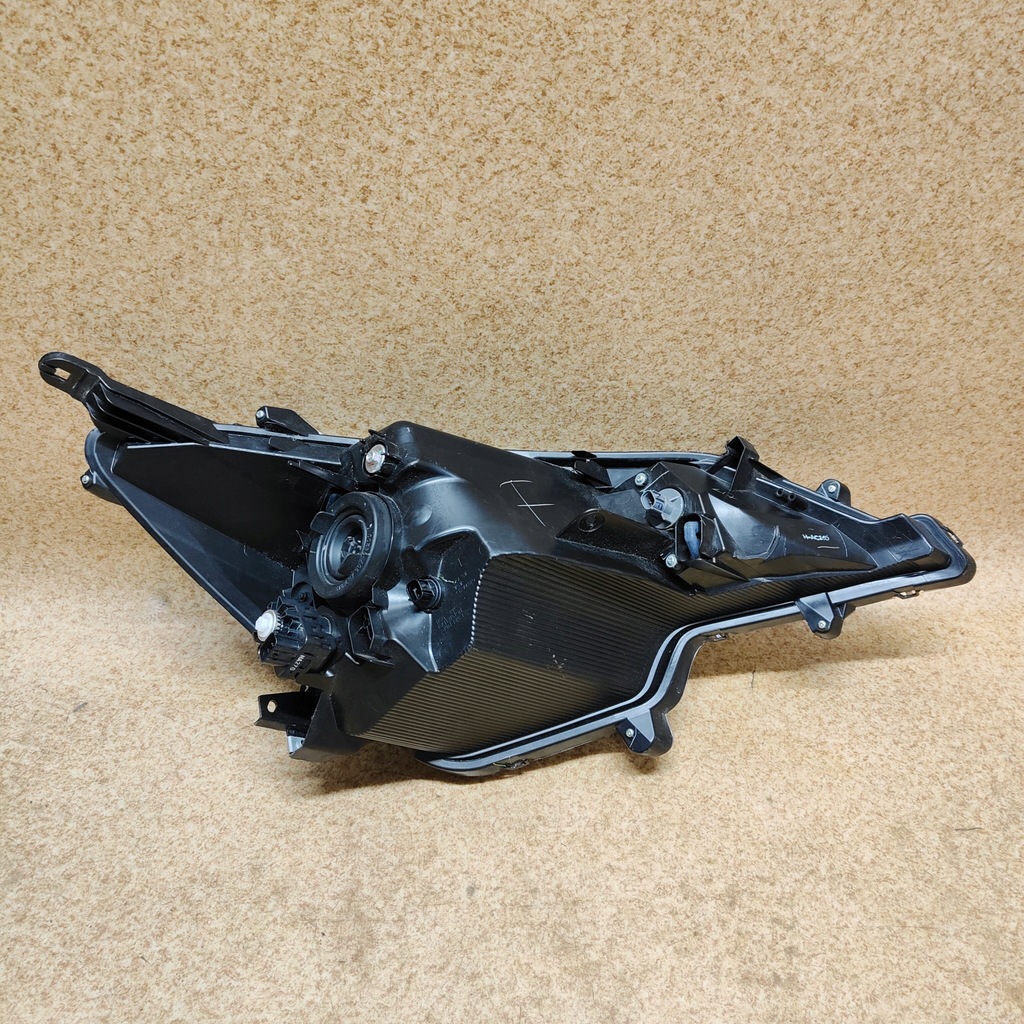 фото №6, Space star 3 iii лампа правая перед передняя