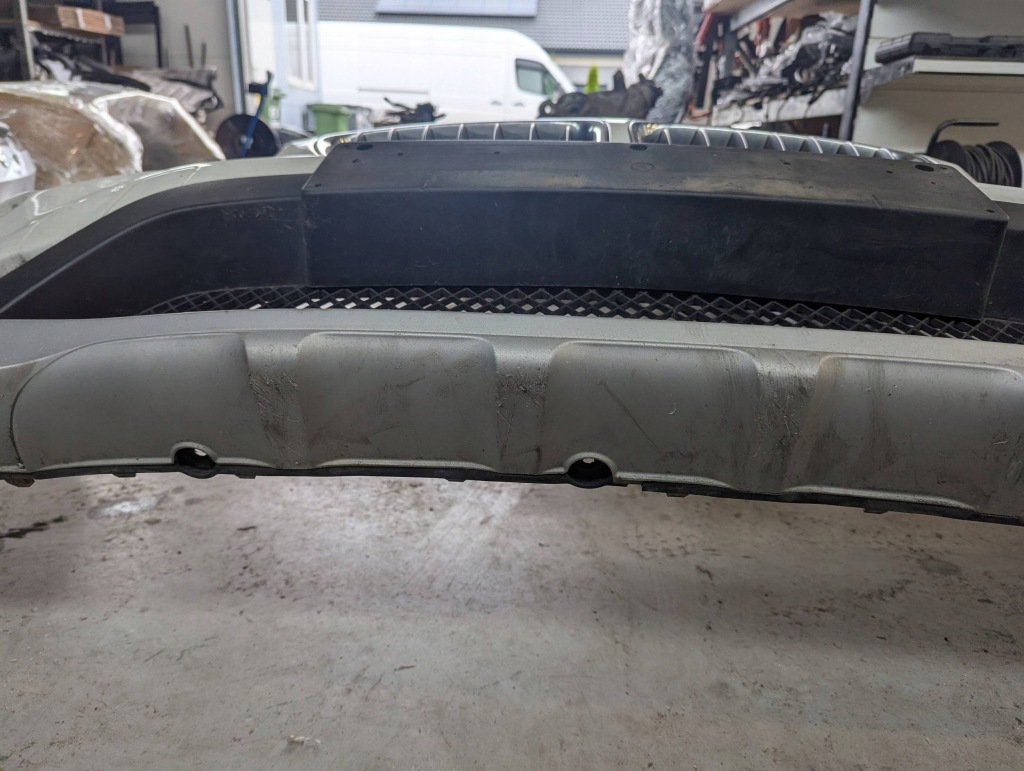 фото №11, Bmw x1 e84 lift 2012-2015 бампер перед передний kompletny белый