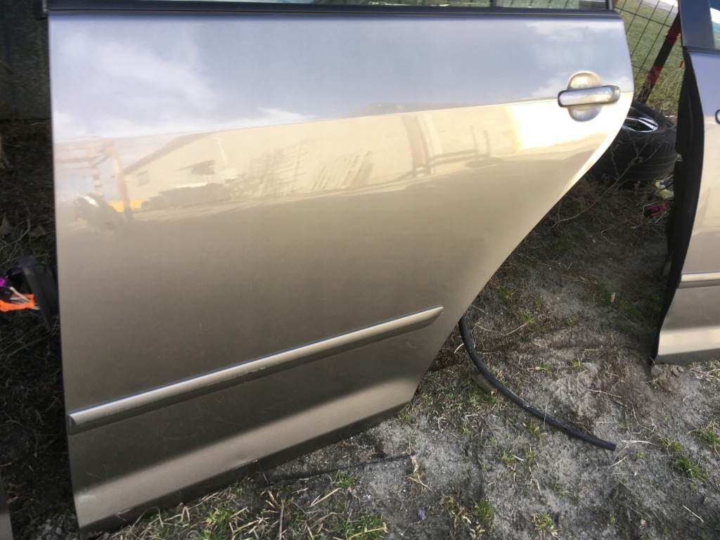 фото №2, Дверь левый задняя vw golf plus цвет la8x