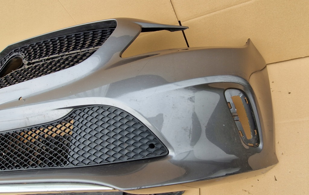Mercedes a klasa w176 бампер перед передній Зі Шроту