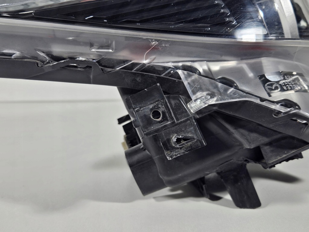 фото №14, Лампа права перед передня mazda 3 iii bm bn lift лінза cala eu