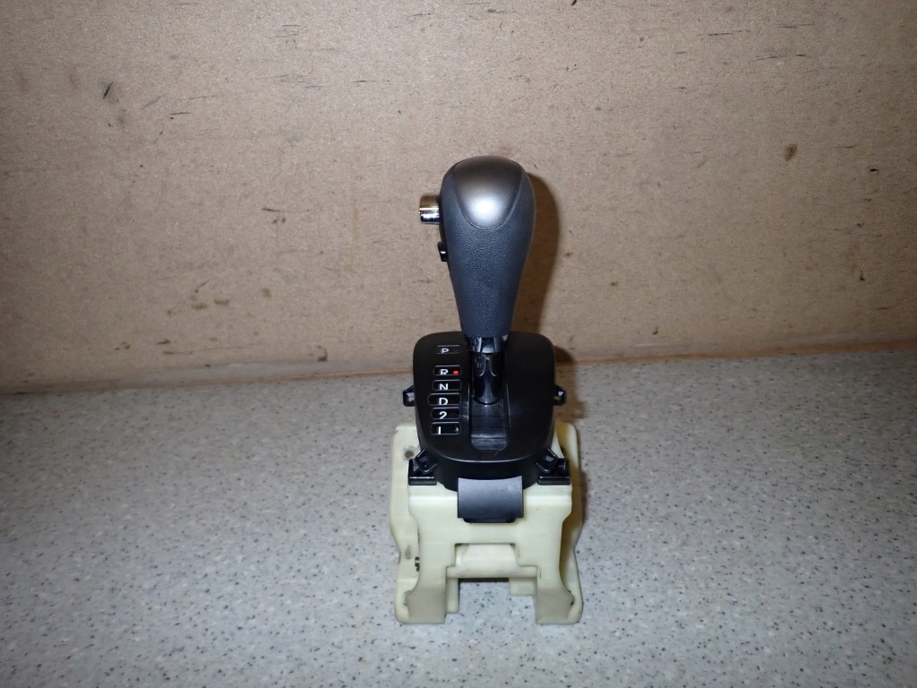 фото №1, Hyundai i10 07-13 важіль перемикання передач автоматична коробка передач