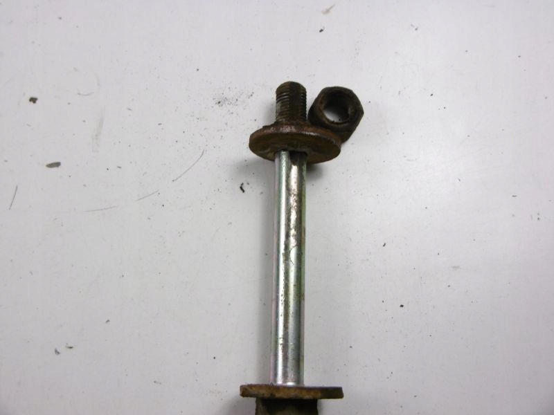 фото №6, Mercedes w124 болт важеля перед нижня