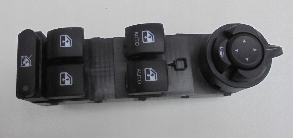 фото №1, Jeep compass ii панель кнопка окон зеркал