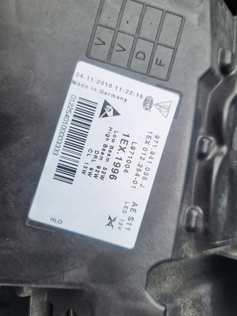 фото №11, Porsche panamera 971 лампы matrix перед левая правая комплект