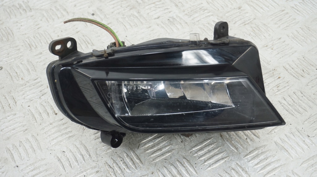 фото №1, Лампа audi a4 b8 11.11-12.15 фара левый