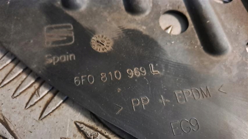 фото №9, Подкрылок задняя задние левая seat ibiza v 6f 6f0810969l