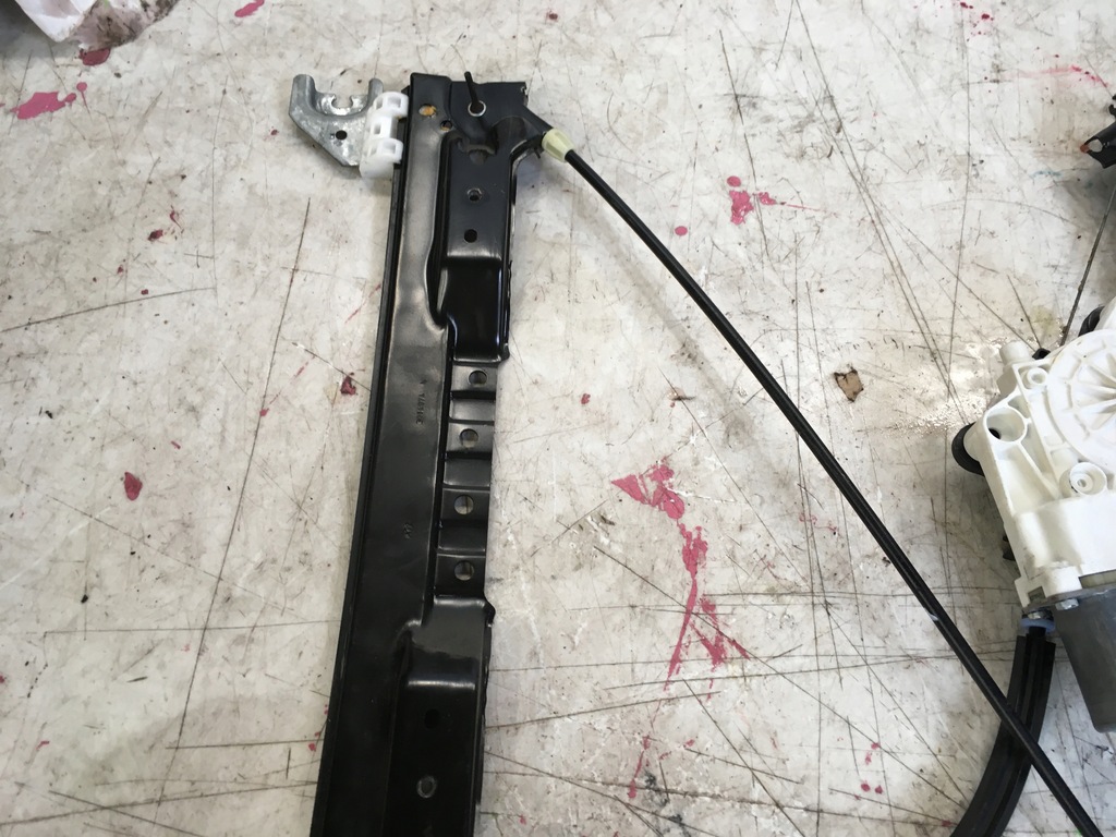 фото №6, Механізм скло лівий задня voyager