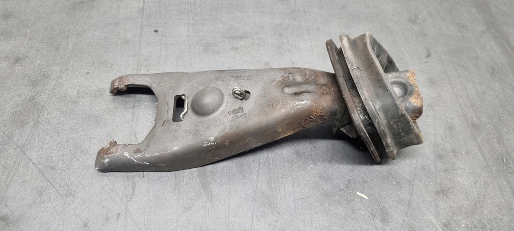 фото №1, Кронштейн зчеплення mazda v 5 1.8 16v