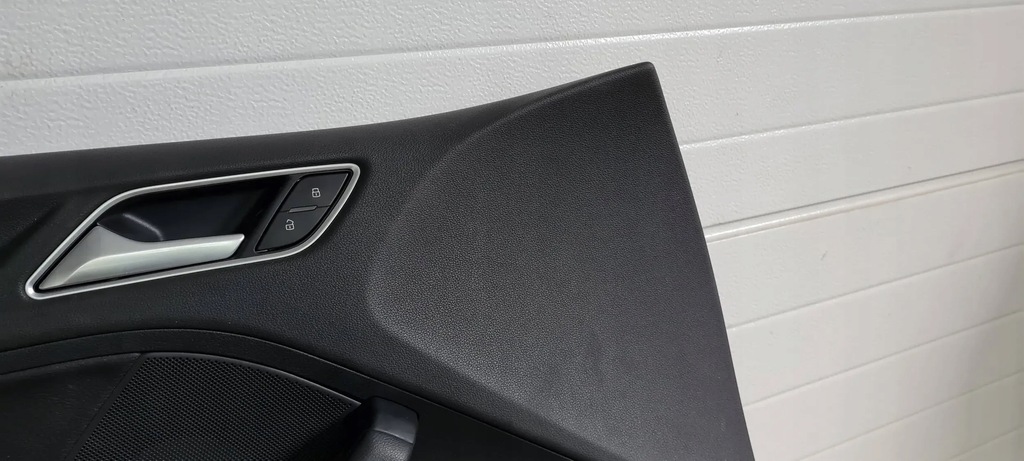фото №14, S3 8v sedan a3 обшивка двері лівий перед шкіра bangolufsen 8v5867105