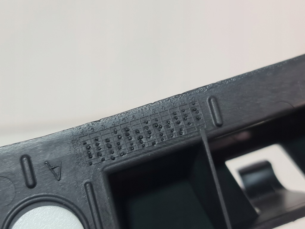 фото №9, Opel-części corsa e напрямна середній бампера задня 3d 5d 13179908