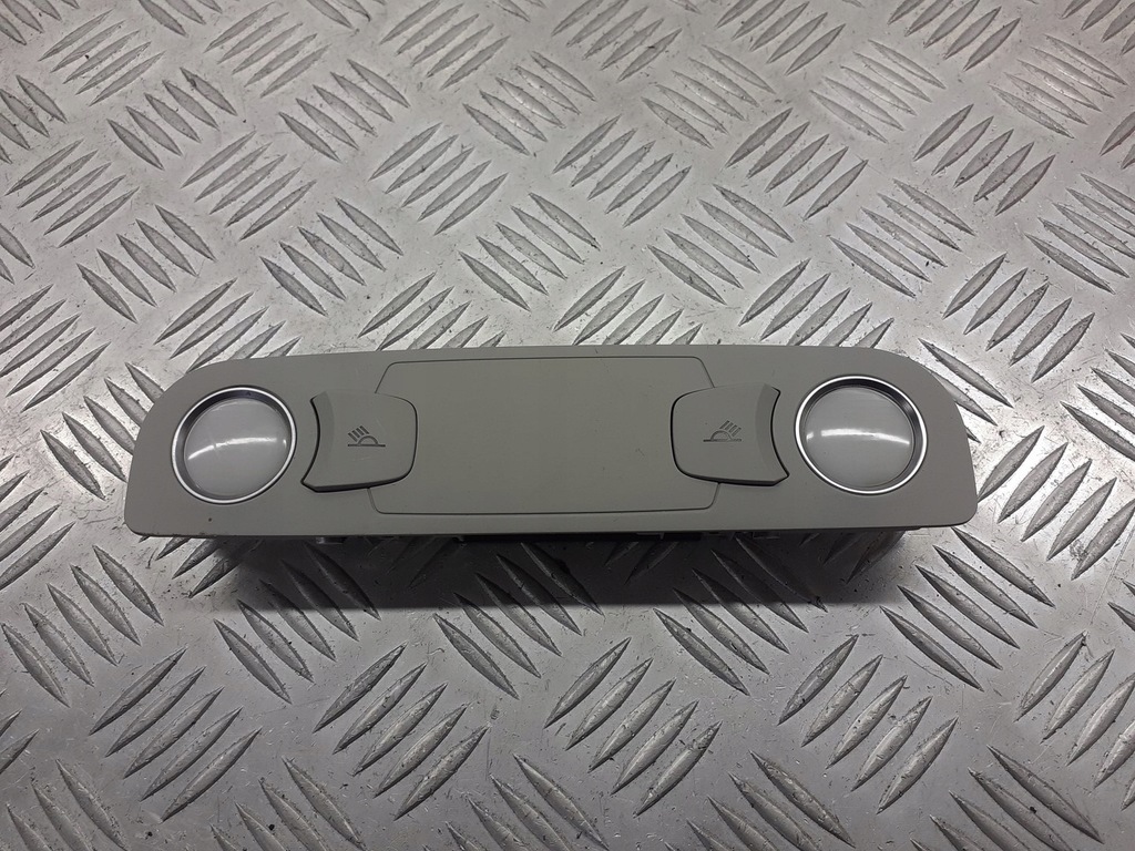 фото №1, Освещение кабины задняя audi a6 c6 kombi