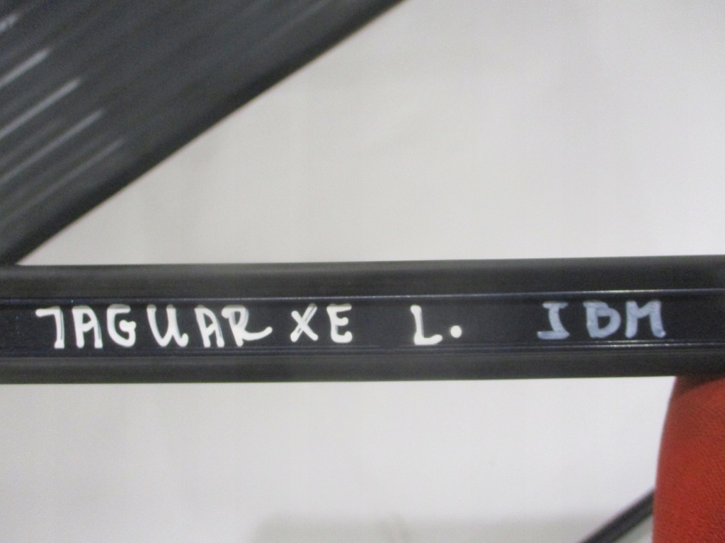 фото №9, Молдинг дахова ліва jaguar xe x760 jbm