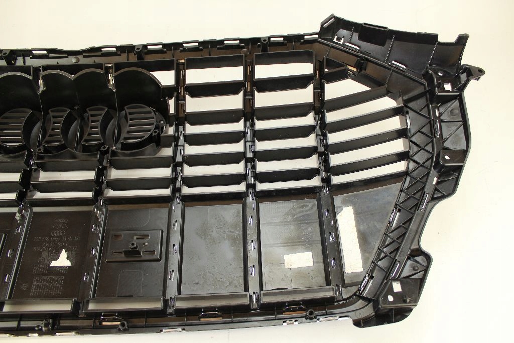 фото №13, Решітка радіатора решітка радіатора audi q3 ii s line 2018- 83a853651b