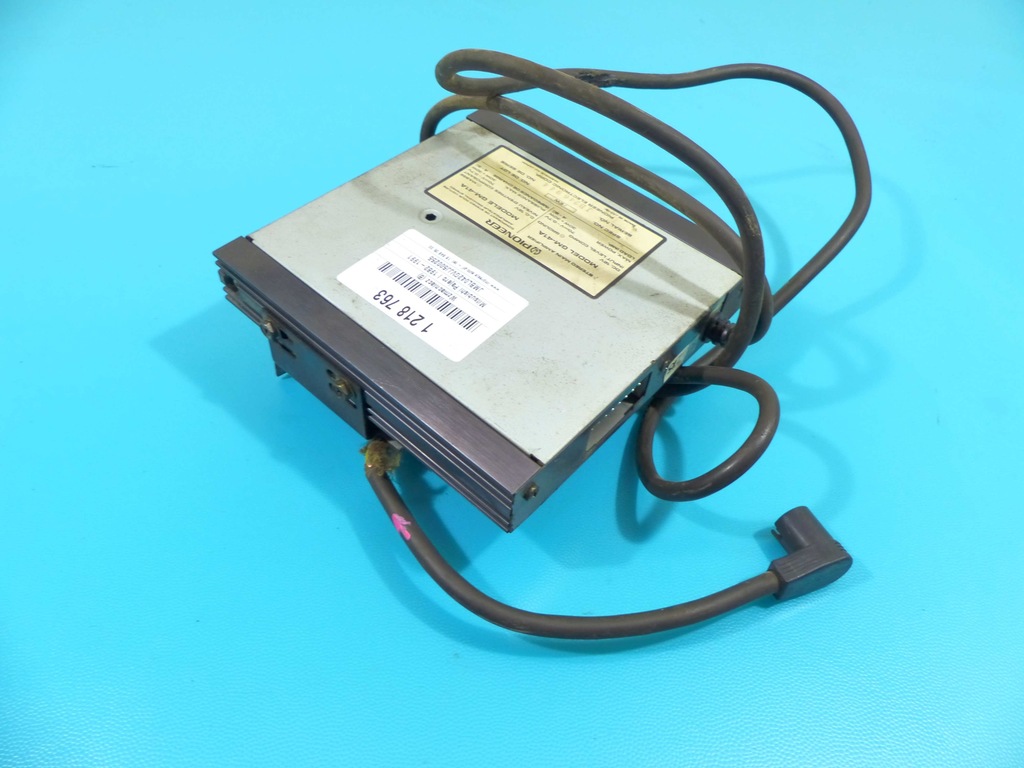 фото №1, Усилитель mitsubishi pajero i