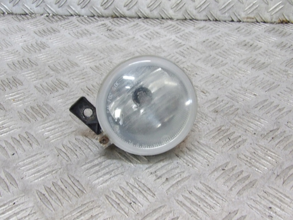 фото №1, Jeep cherokee liberty kj lift противотуманная фара правый 05-