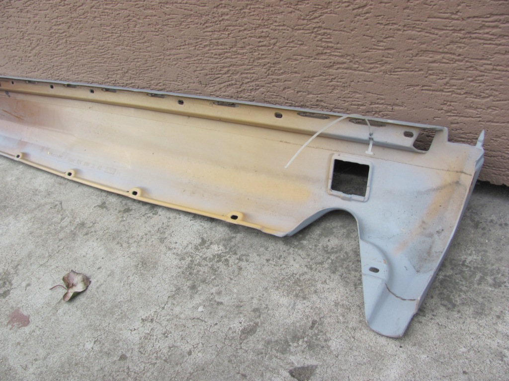 фото №11, Mercedes w124 накладка порог молдинг порог правая