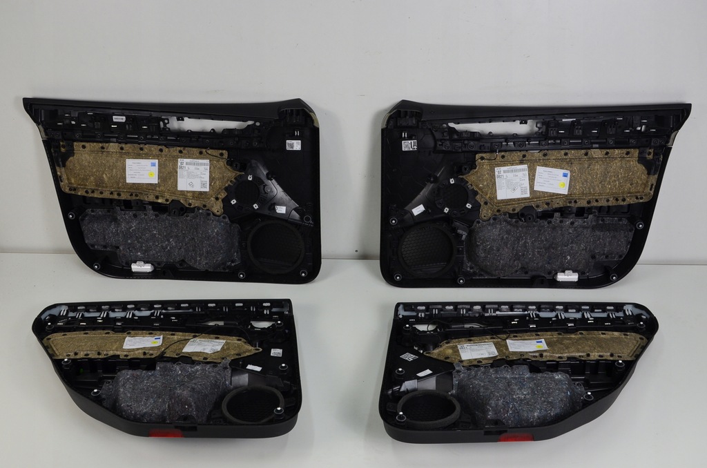 фото №16, Vw arteon fl обивка дверь перед задняя