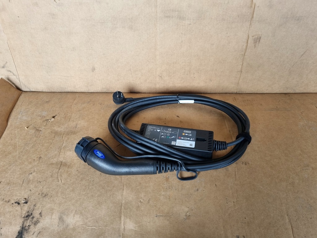 фото №7, Ford kuga mk3 2.5 hybrid шланг зарядний пристрій