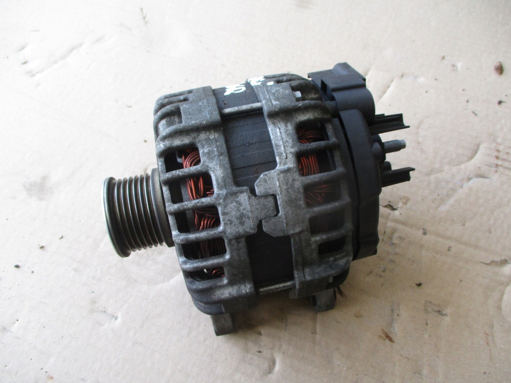 фото №1, Renault kadjar генератор 231004be0b