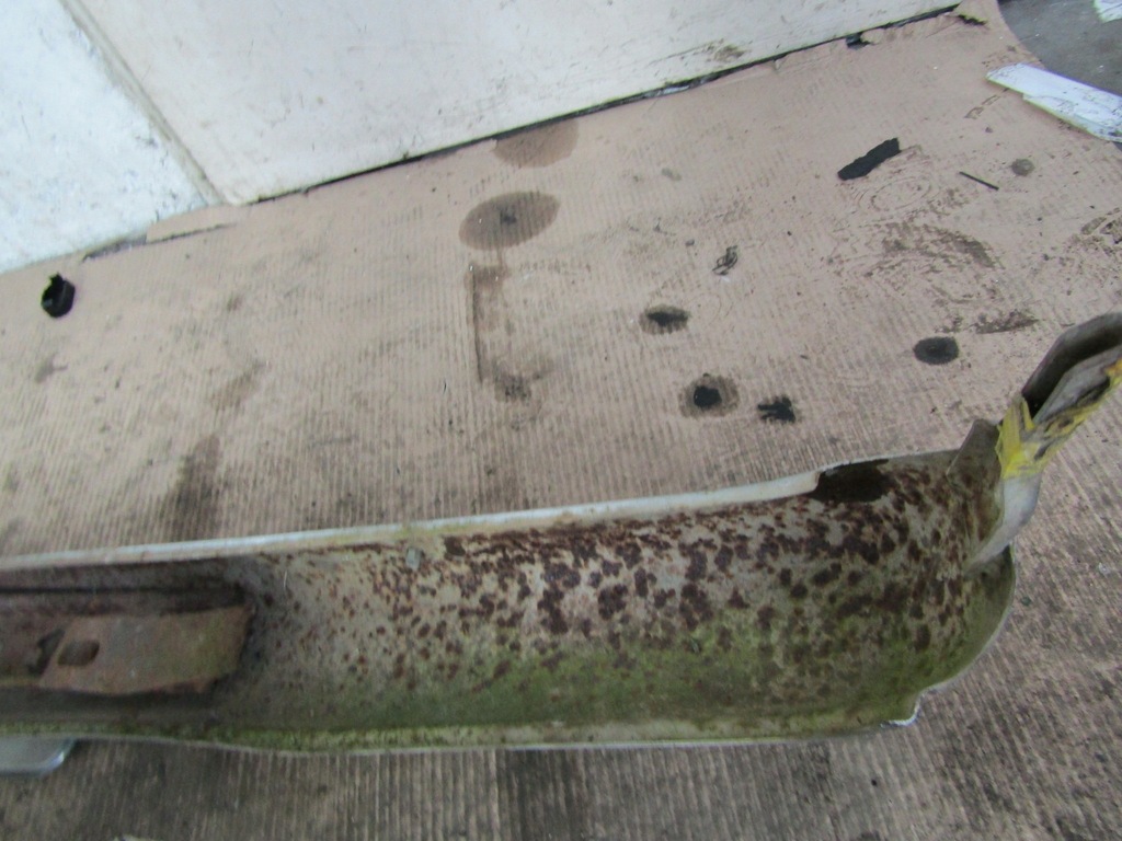 фото №8, Mercedes 123 w123 бампер перед 4d