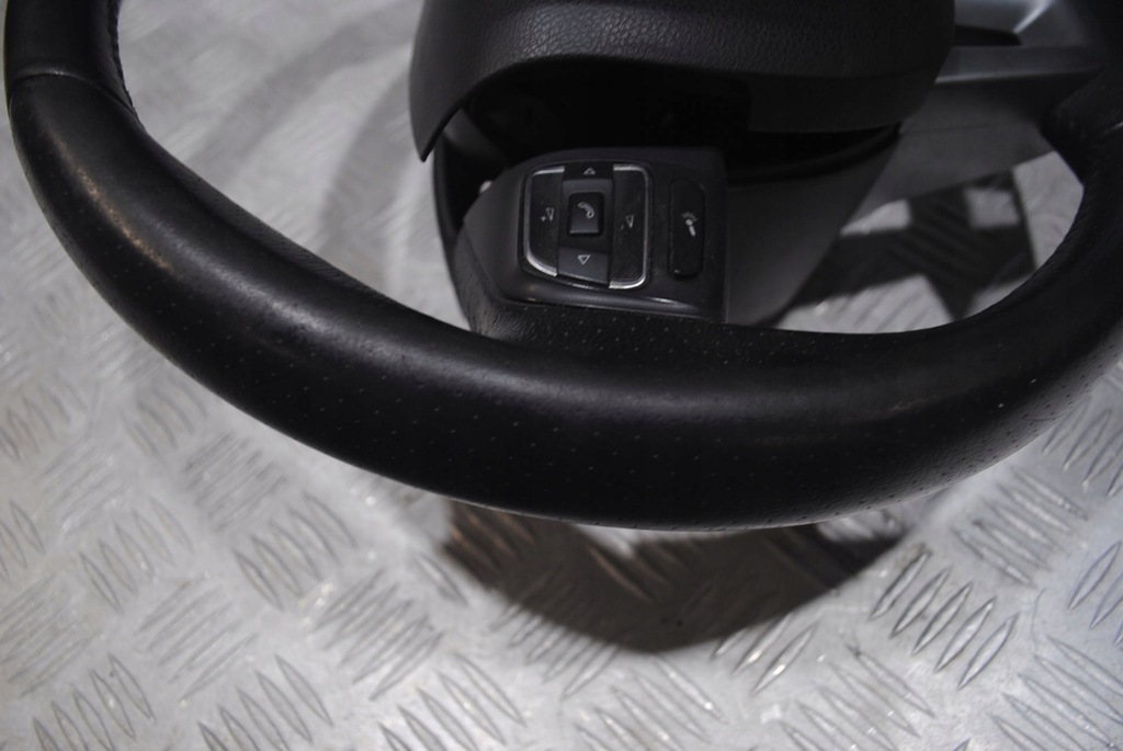 фото №9, Воздуховод кожаный мультифункция + подушка безопасности seat altea xl lift